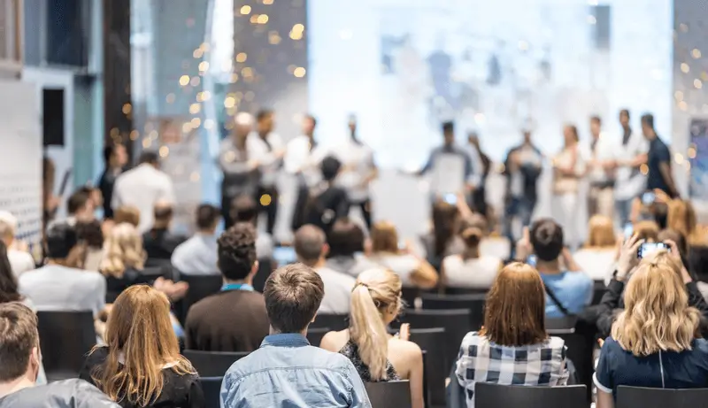 How to Make Your Business Seminar More Engaging for Attendees